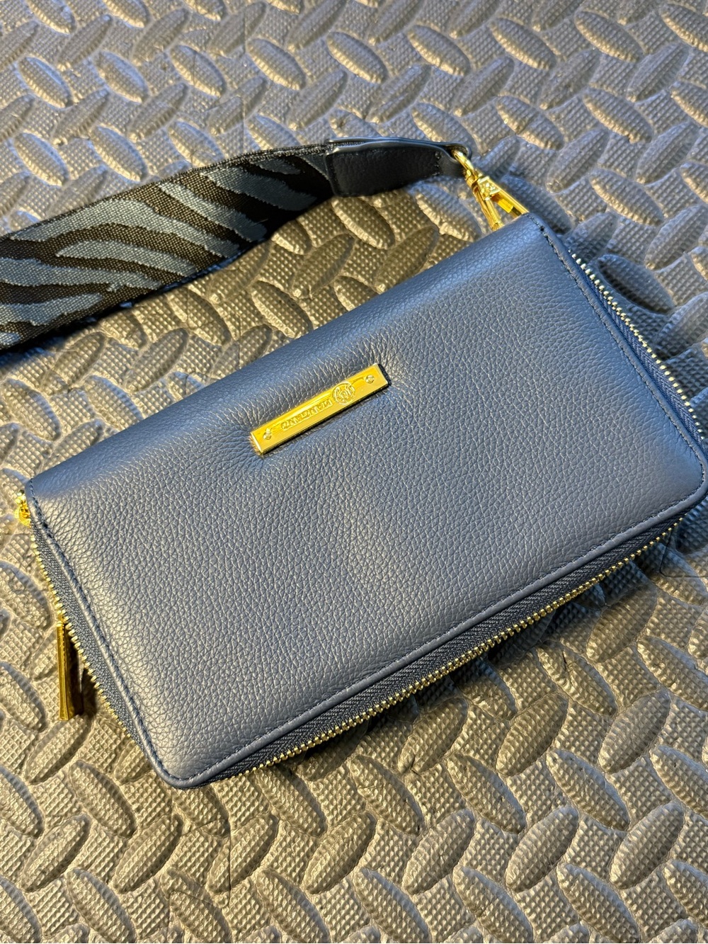 NWOT Joy Mangano Leather “Best Gift Ever” Double Wallet Wristlet Navy Blue